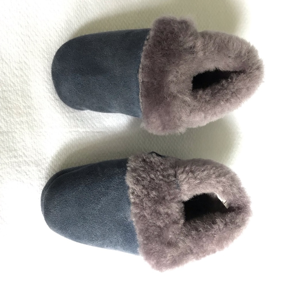 UGG baby shoes